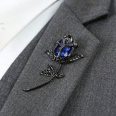 https://www.kingtaicrafts.com/custom-crystal-stone-lapel-pin/