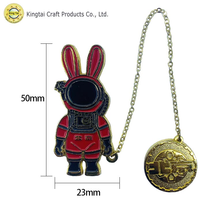 https://www.kingtaicrafts.com/mens-lapel-pin-with-chain-kingtai-product/